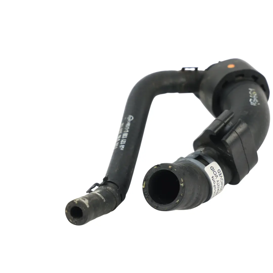 Tubo Manicotto Liquido Refrigerante per Volkswagen Crafter Sy 2.0 TDi con numero di parte 7C0121130C Volkswagen Crafter Sy 2.0 TDi Tubo Manicotto Liquido Refrigerante - SKU 7C0121130C - Numero di parte 7C0121130C