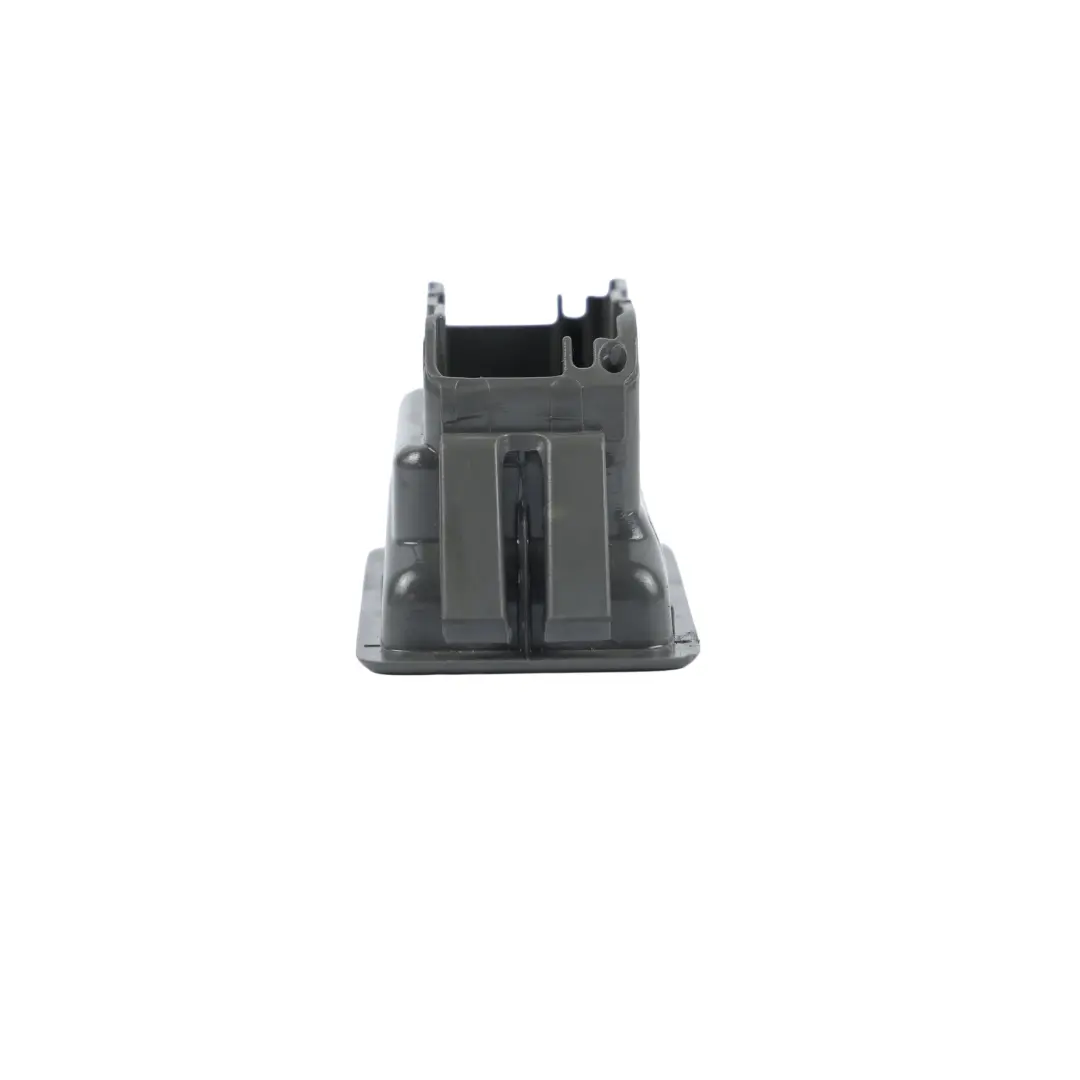 Mk2 SY Diagnostic Socket Cover Surround to Volkswagen Crafter with Part number 7C0858863 Volkswagen Crafter Mk2 SY Diagnostic Socket Cover Surround - SKU 7C0858863 - Part number 7C0858863
