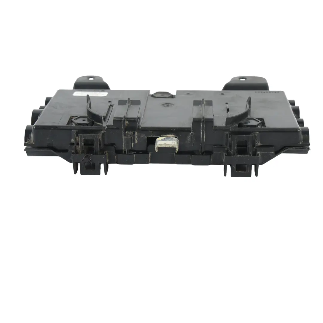 Volkswagen Crafter SY Supporto Scatola Fusibili Modulo Relè - SKU 7C0937517AL - Numero di parte 7C0937517AL