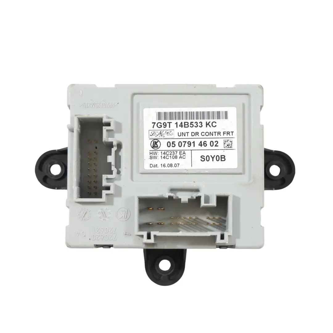 UCE Puerta Delantero Izquierdo para Land Rover Freelander 2 L359 con número de pieza 7G9T-14B533-KC Land Rover Freelander 2 L359 UCE Puerta Delantero Izquierdo - SKU 7G9T-14B533-KC - Número de pieza 7G9T-14B533-KC