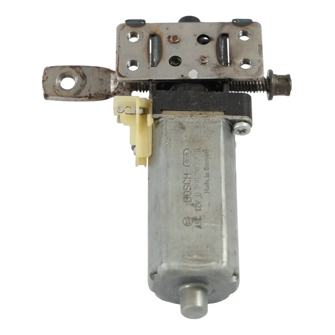 Audi Q7 4L Motore Regolazione Inclinazione Sedile Anteriore Sinistro - SKU 7L0959761A - Numero di parte 7L0959761A
