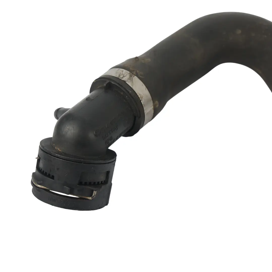 Tubo Manicotto Radiatore Liquido Refrigerante 3.0 TDI per Audi Q7 4L con numero di parte 7L8121101B Audi Q7 4L Tubo Manicotto Radiatore Liquido Refrigerante 3.0 TDI - SKU 7L8121101B - Numero di parte 7L8121101B