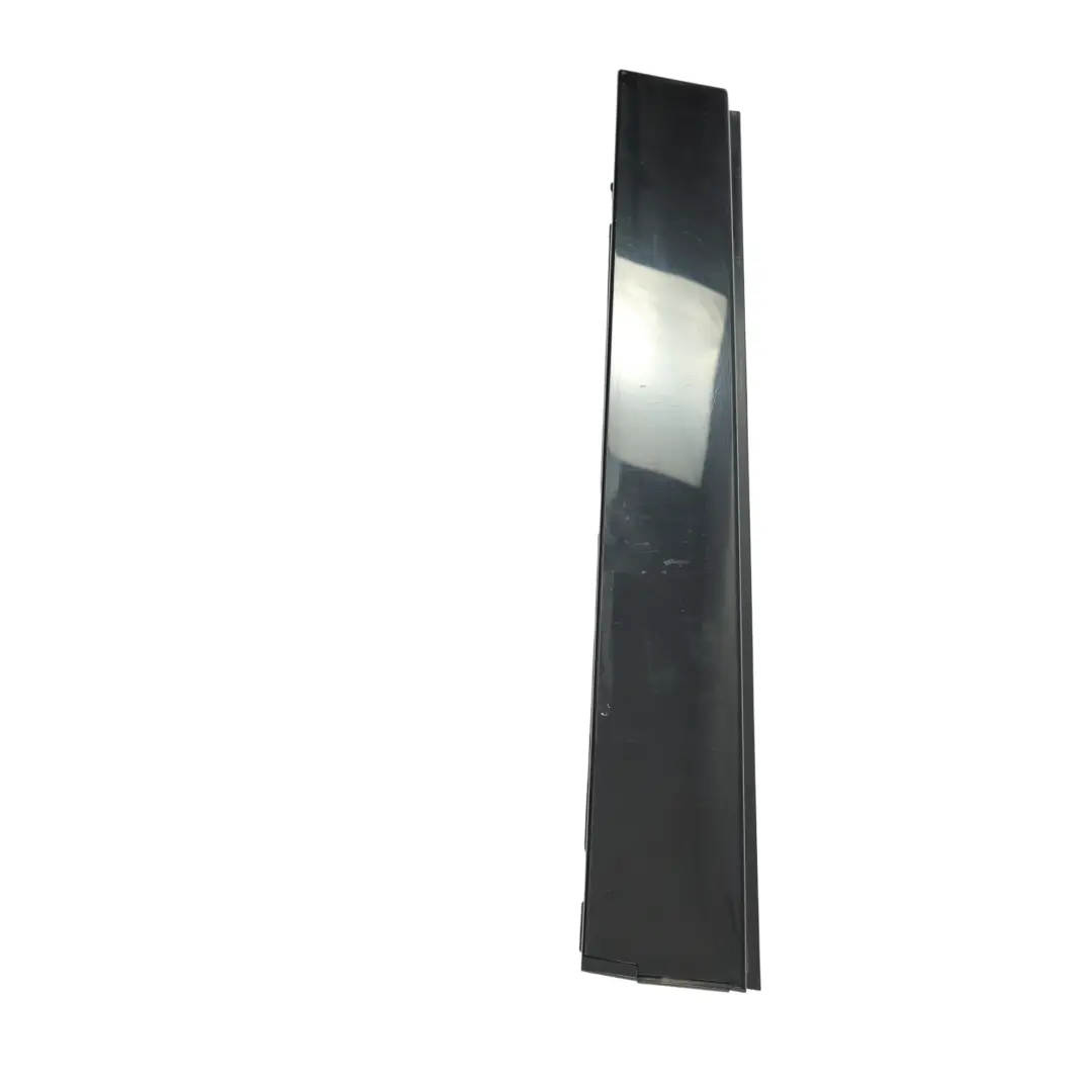 7N Listwa Drzwi Przednich Prawych do Seat Alhambra VW Sharan o numerze 7N0839902D Seat Alhambra VW Sharan 7N Listwa Drzwi Przednich Prawych - SKU 7N0839902D - Numer Części 7N0839902D