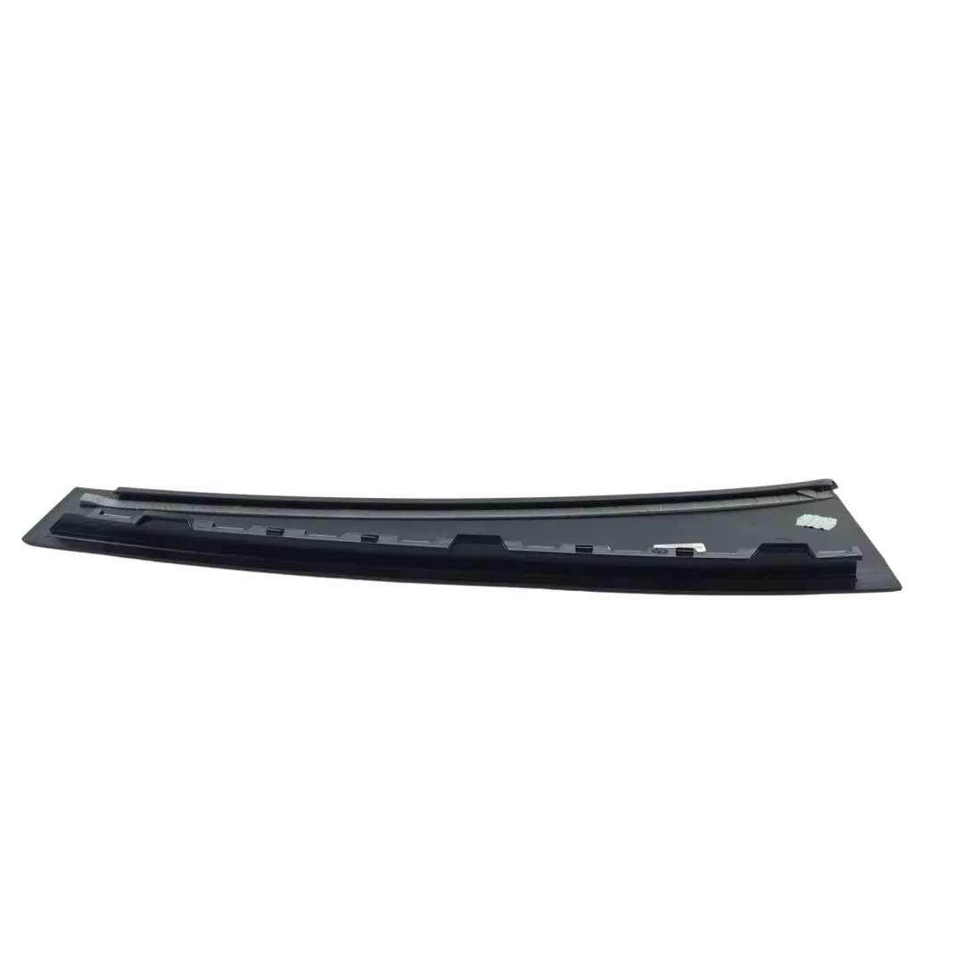 Seat Alhambra 7N Moldura Puerta Trasera Panel Derecho Negro - SKU 7N0839904C - Número de pieza 7N0839904C