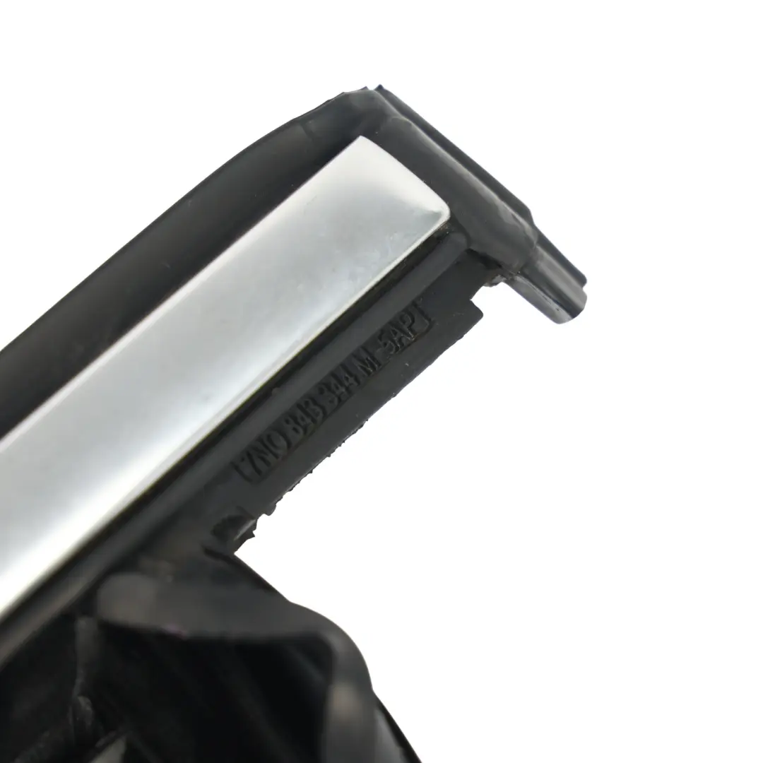 7N Moldura Guía Ventana Puerta Trasera Derecha Plata para Seat Alhambra con número de pieza 7N0843344M Seat Alhambra 7N Moldura Guía Ventana Puerta Trasera Derecha Plata - SKU 7N0843344M - Número de pieza 7N0843344M