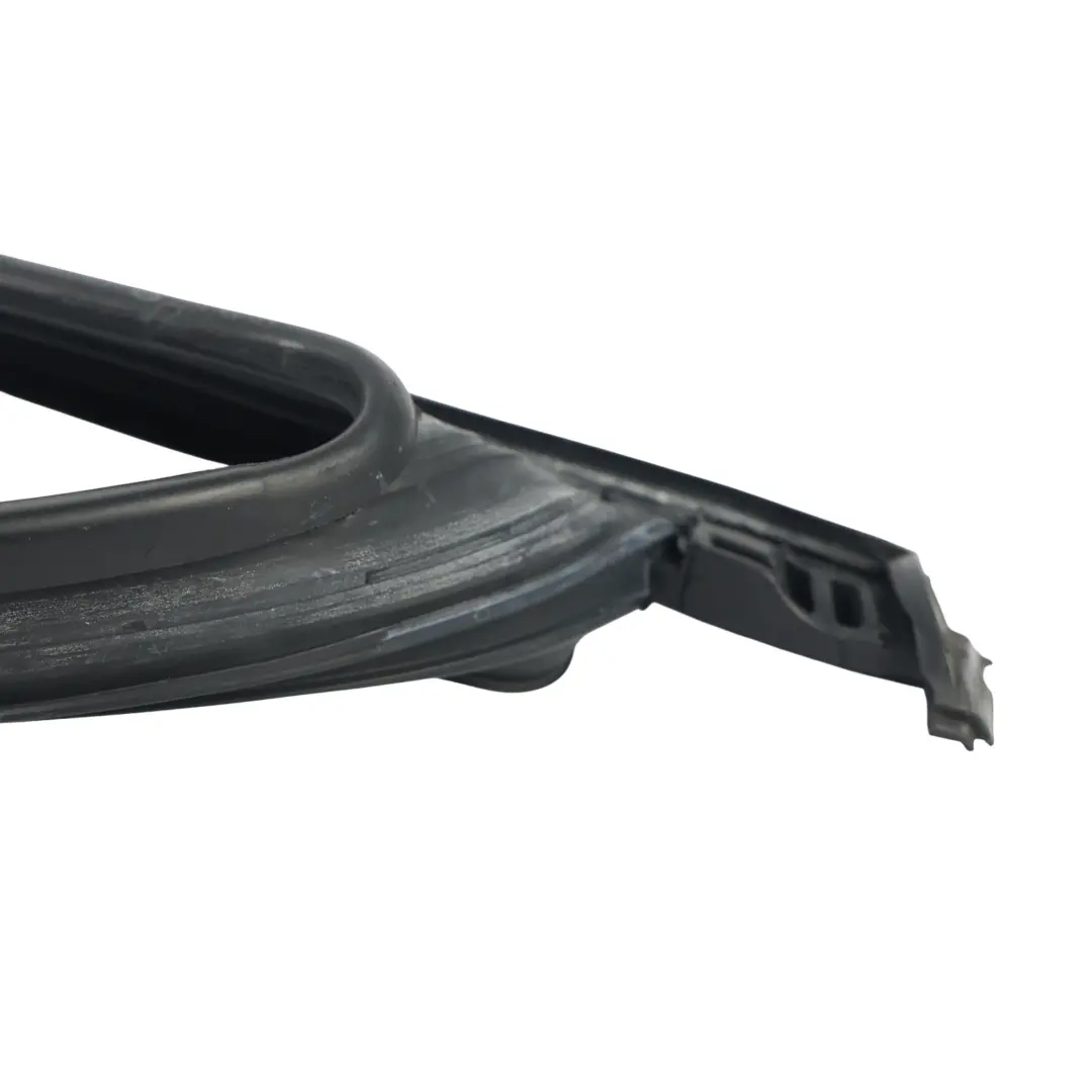 Seat Alhambra 7N Moldura Guía Ventana Puerta Trasera Derecha Plata - SKU 7N0843344M - Número de pieza 7N0843344M