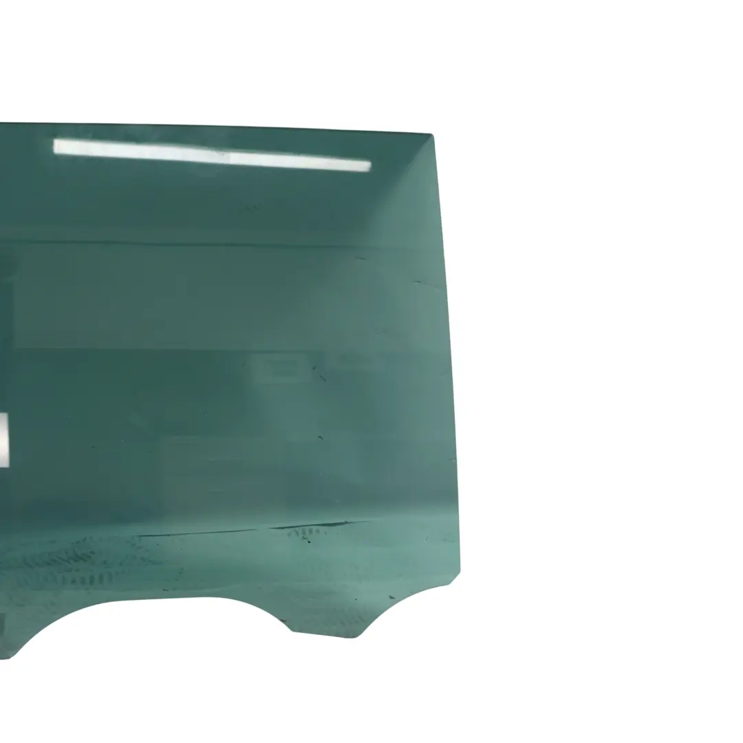 7N Vetro Finestrino Posteriore Destro AS3 Oscurato per Seat Alhambra con numero di parte 7N0845206A Seat Alhambra 7N Vetro Finestrino Posteriore Destro AS3 Oscurato - SKU 7N0845206A - Numero di parte 7N0845206A
