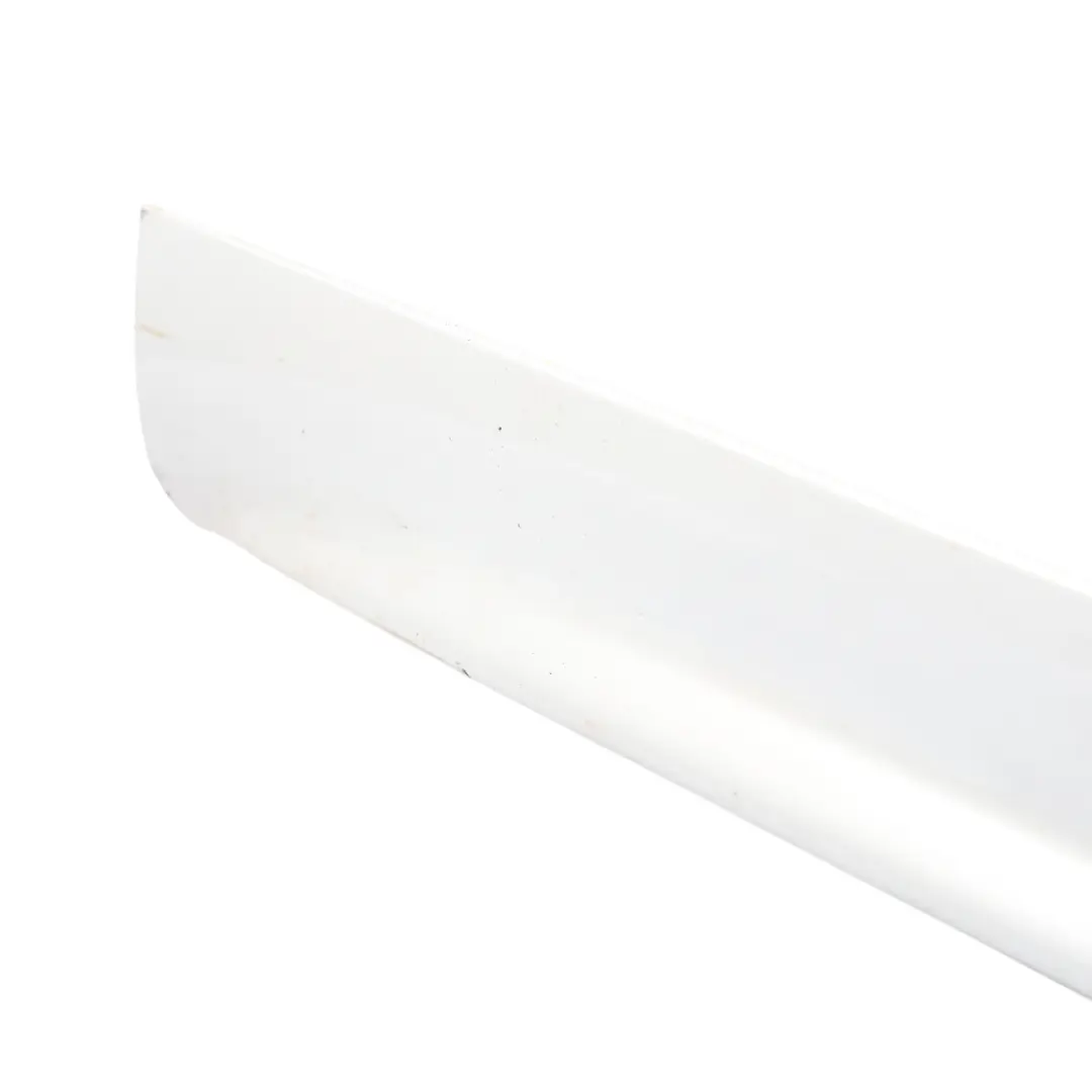 7N Moldura Puerta Delantera Izquierda Blanco Plata B9Z para Volkswagen Sharan con número de pieza 7N0854939H Volkswagen Sharan 7N Moldura Puerta Delantera Izquierda Blanco Plata B9Z - SKU 7N0854939H-WHS - Número de pieza 7N0854939H