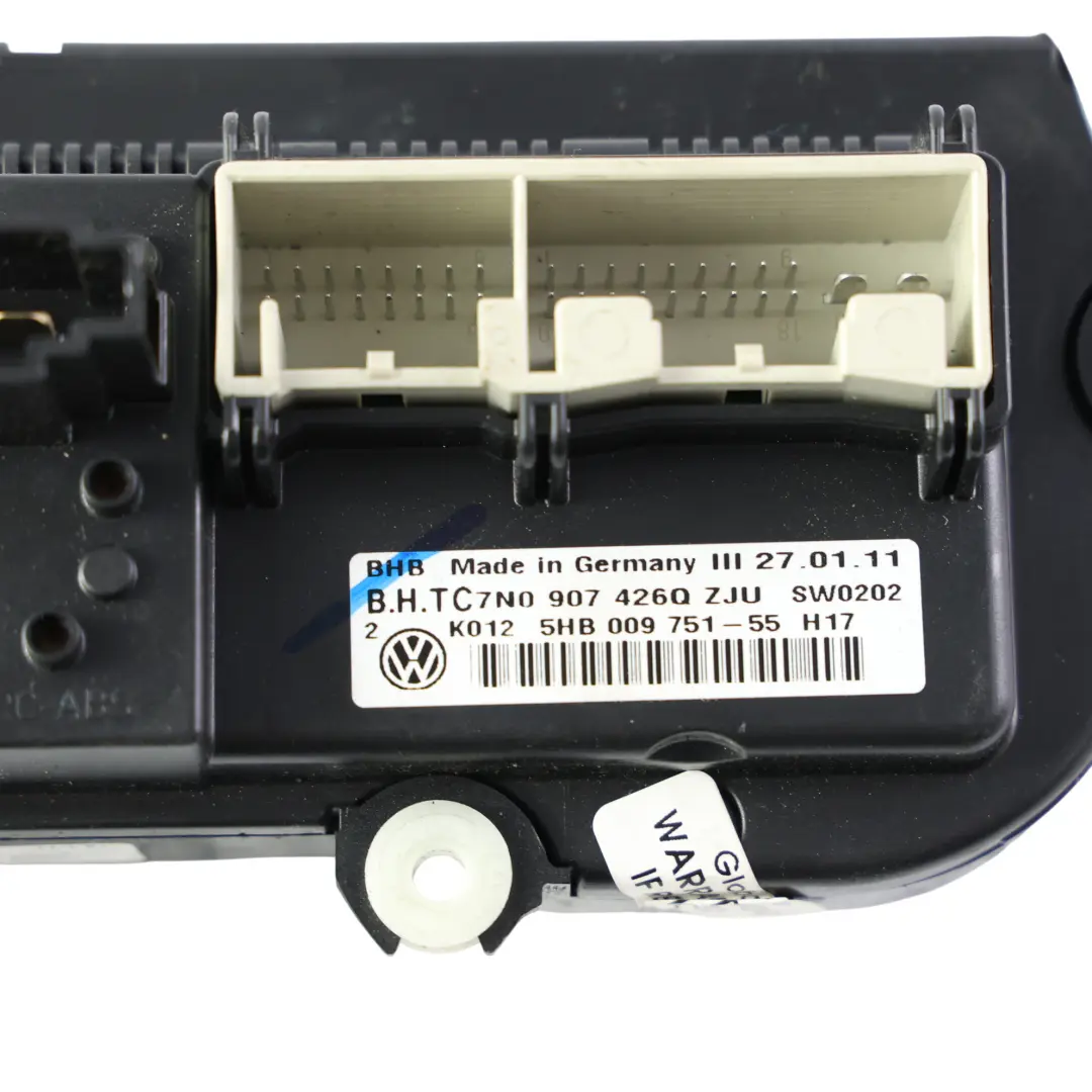 7N Panel Klimatyzacji do Volkswagen Passat B7 Sharan o numerze 7N0907426Q Volkswagen Passat B7 Sharan 7N Panel Klimatyzacji - SKU 7N0907426Q - Numer Części 7N0907426Q