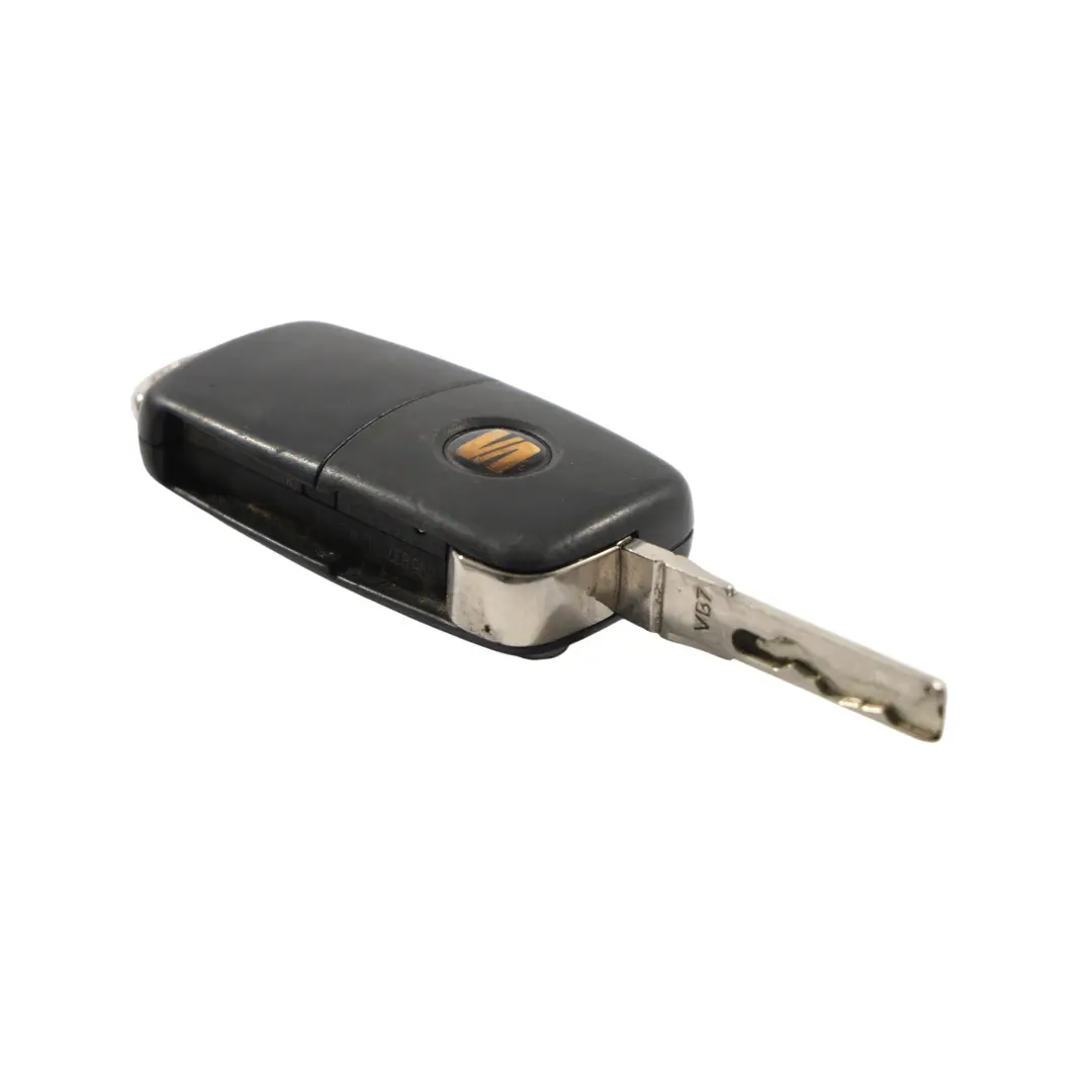 7N Ibiza 6J Leon 1P Pilot 5 Przycisków 434MHz 7N5837202AJINF do Seat Alhambra o numerze 7N5837202AC Seat Alhambra 7N Ibiza 6J Leon 1P Pilot 5 Przycisków 434MHz 7N5837202AJINF - SKU 7N5837202AC - Numer Części 7N5837202AC