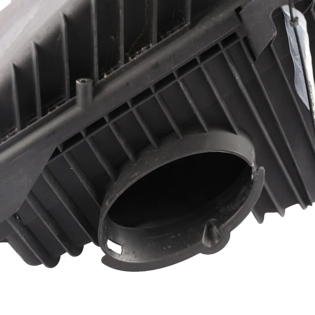 Porsche Cayenne 92A Air Filter Box Housing Left N/S - SKU 7P0128607 - Part number 7P0128607