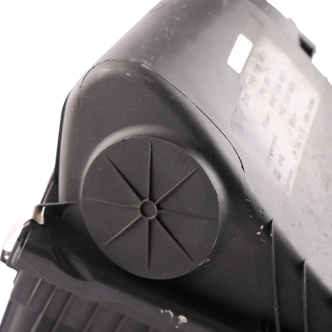 Porsche Cayenne 92A Air Filter Box Housing Left N/S - SKU 7P0128607 - Part number 7P0128607
