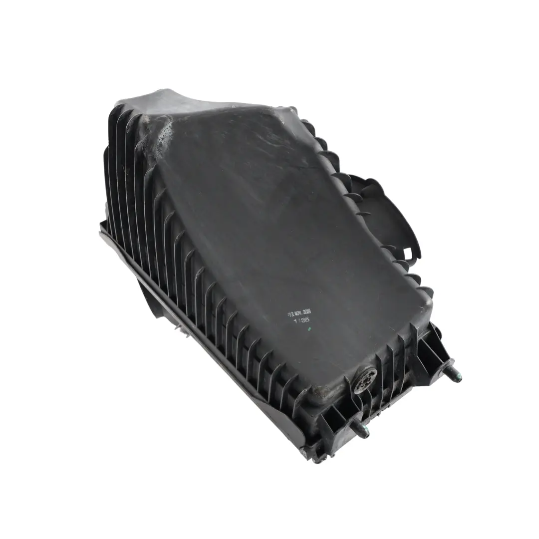 Porsche Cayenne 92A Air Filter Box Housing Right O/S - SKU 7P0129607 - Part number 7P0129607
