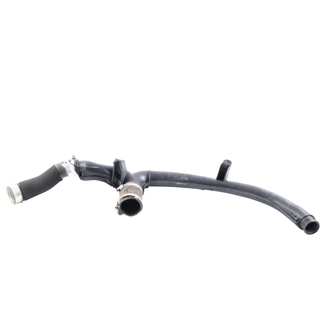 7P Ladeluftkühler Schlauch Rohr 3.0 TDI für Porsche Touareg mit Teilenummer 7P0145792 Porsche Touareg 7P Ladeluftkühler Schlauch Rohr 3.0 TDI - SKU 7P0145792-1 - Teilenummer 7P0145792