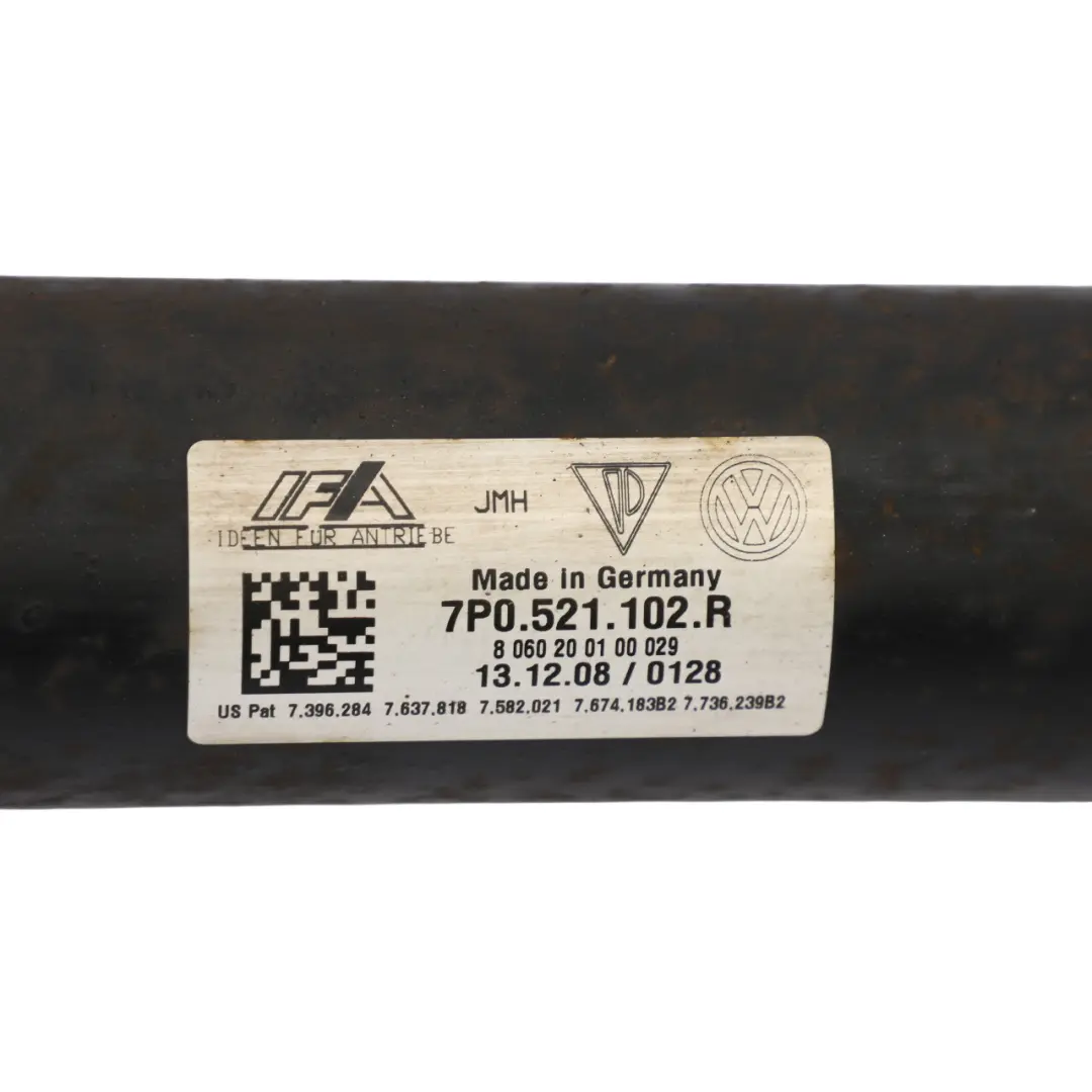 7P Tylny Wał Napędowy 3.0 TDI do Volkswagen Touareg o numerze 7P0521102R Volkswagen Touareg 7P Tylny Wał Napędowy 3.0 TDI - SKU 7P0521102R - Numer Części 7P0521102R