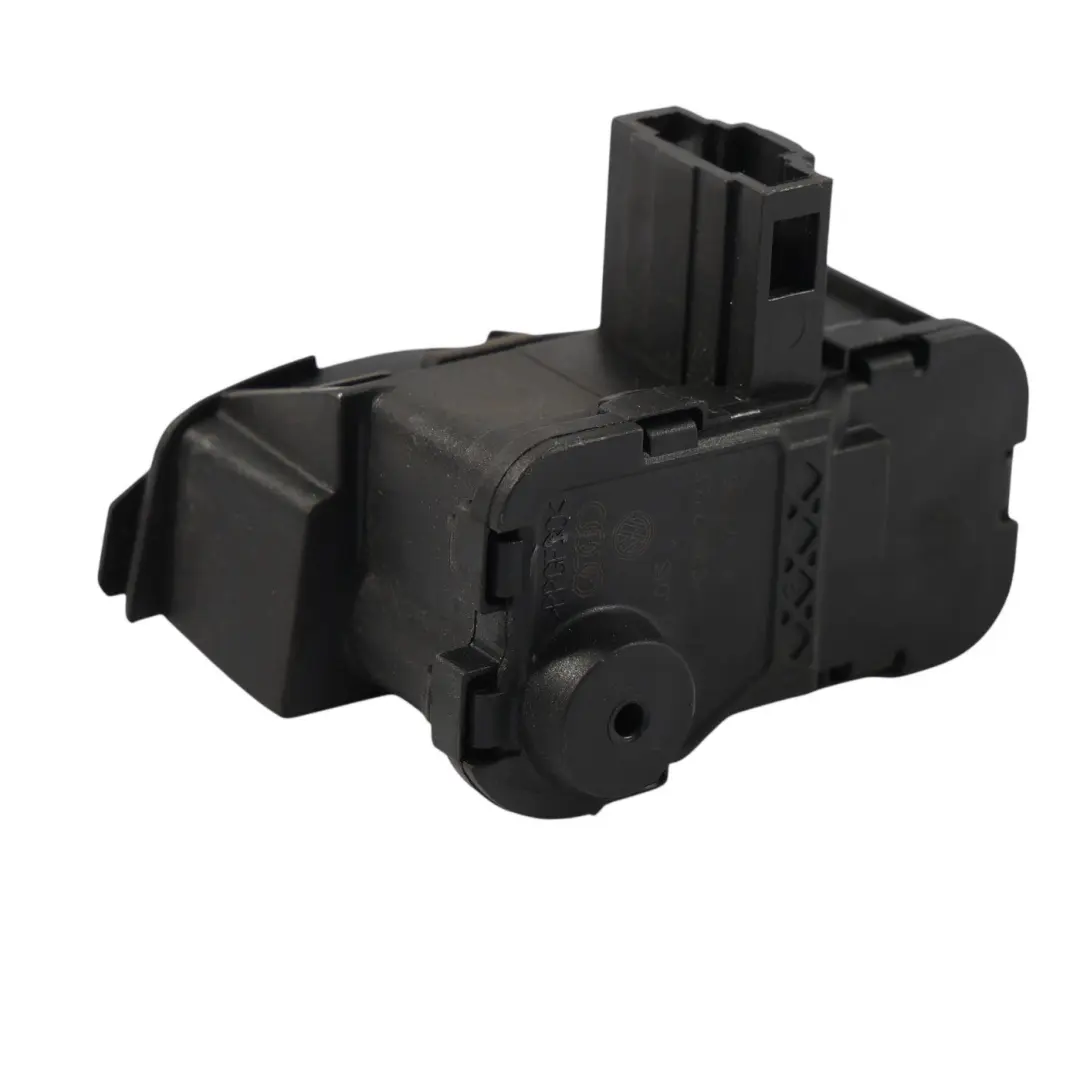 MK3 VW Touareg 7P Actionneur Trappe Carburant pour Seat Leon à propos du numéro de pièce 7P0810773F Seat Leon MK3 VW Touareg 7P Actionneur Trappe Carburant - SKU 7P0810773F - Numéro de pièce 7P0810773F