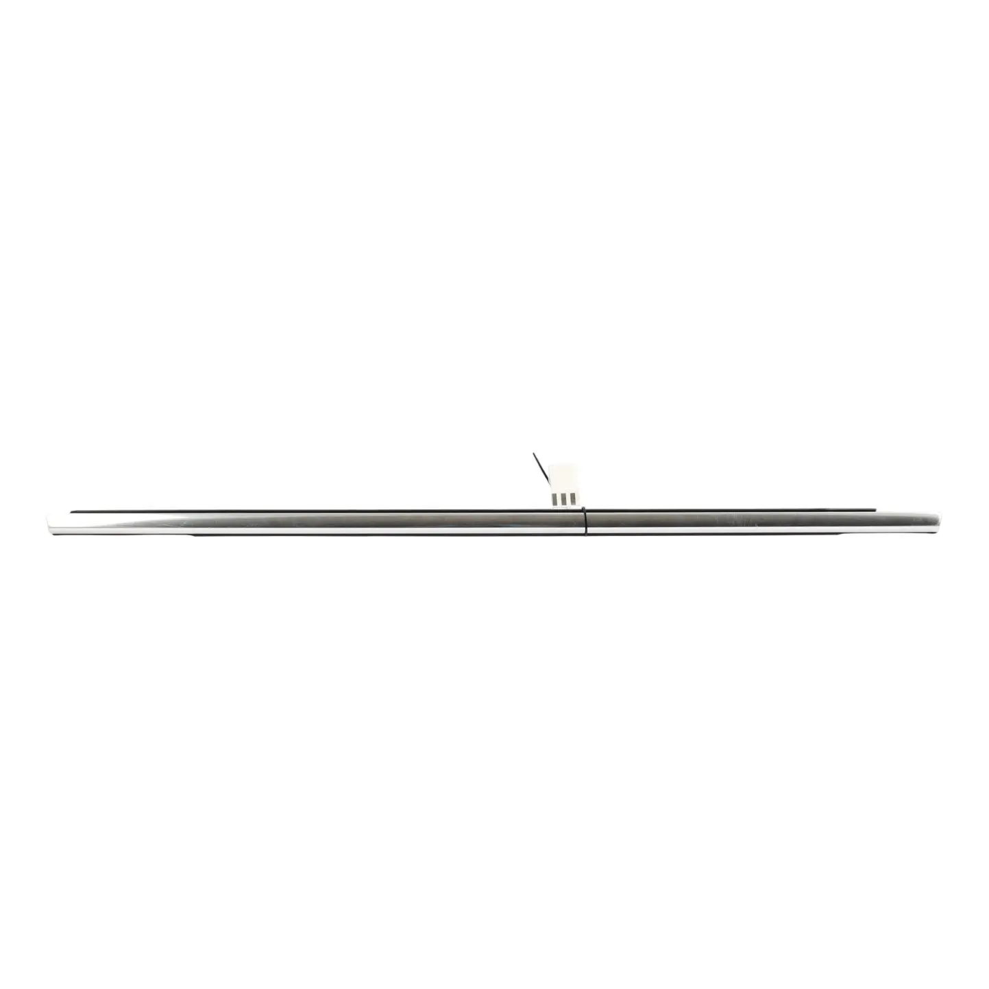 Volkswagen Touareg 7P Door Window Moulding Trim Rear Left N/S Chrome 7P0839475G