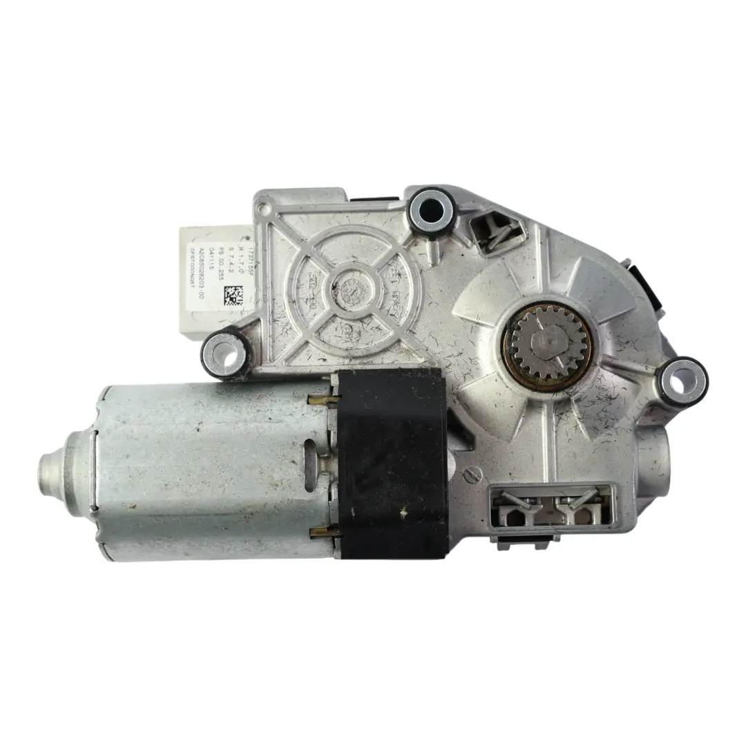 Panoramic Sunroof Sun Roof Regulator Motor Unit to Porsche Cayenne 92A with Part number 7P0959591E Porsche Cayenne 92A Panoramic Sunroof Sun Roof Regulator Motor Unit - SKU 7P0959591E - Part number 7P0959591E