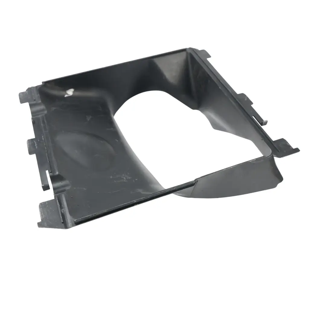 Porsche Cayenne 92A Conducto Aire Radiador Moldura Derecha - SKU 7P5117336E - Número de pieza 7P5117336E
