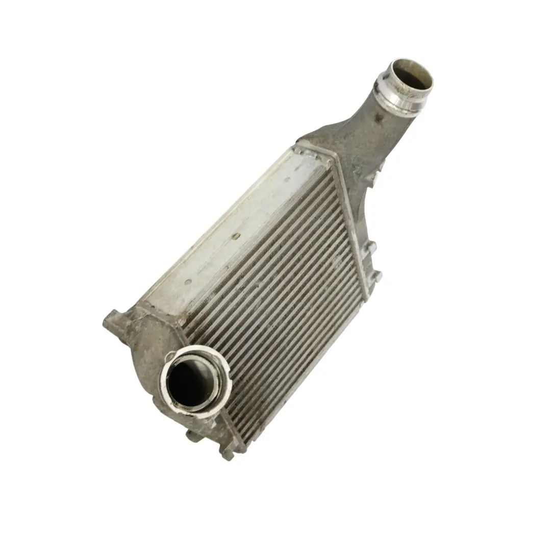 Porsche Cayenne 92A Intercooler Chłodnica Lewa Diesel - SKU 7P5145804A - Numer Części 7P5145804A