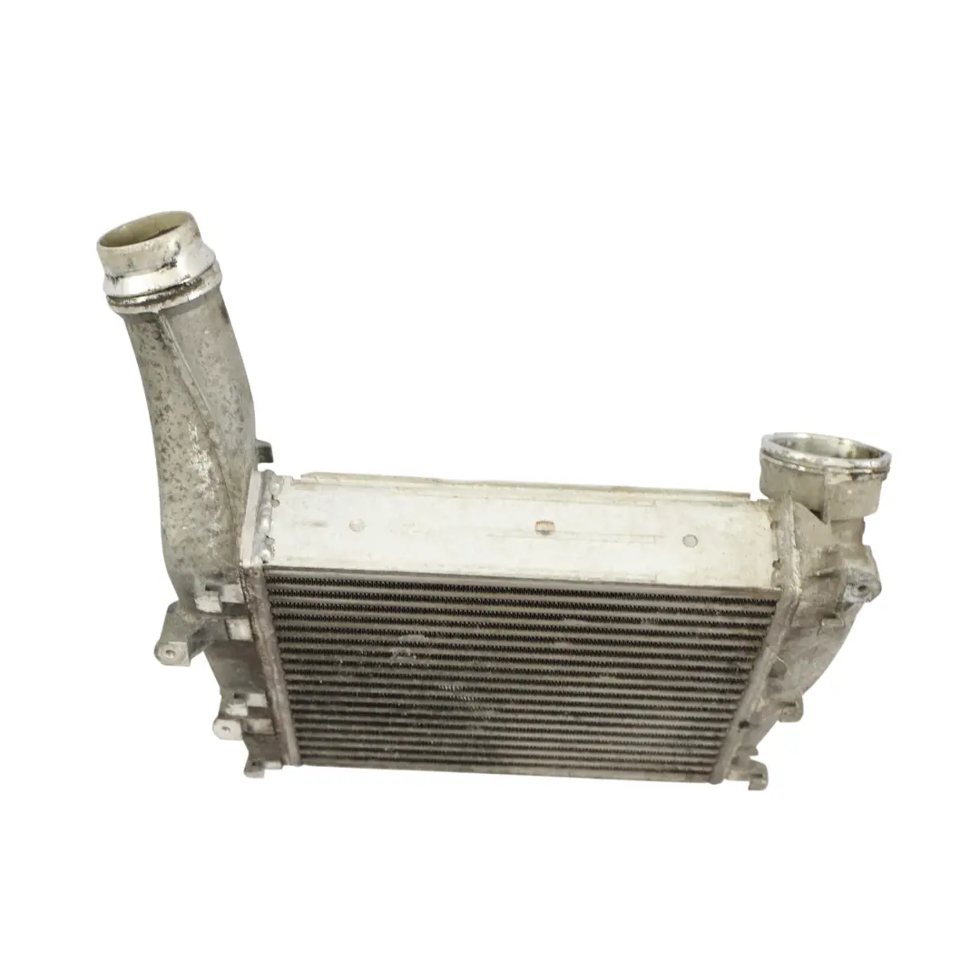 Radiatore Intercooler Sinistro Diesel per Porsche Cayenne 92A con numero di parte 7P5145804A Porsche Cayenne 92A Radiatore Intercooler Sinistro Diesel - SKU 7P5145804A - Numero di parte 7P5145804A