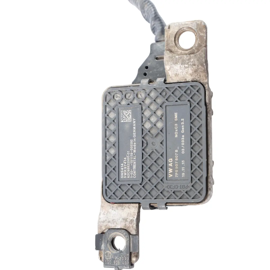 NOx Oxygen Lambda Sensor Unit 4.2 Diesel to Porsche Cayenne S 92a with Part number 7P5907807B Porsche Cayenne S 92a NOx Oxygen Lambda Sensor Unit 4.2 Diesel - SKU 7P5907807B - Part number 7P5907807B