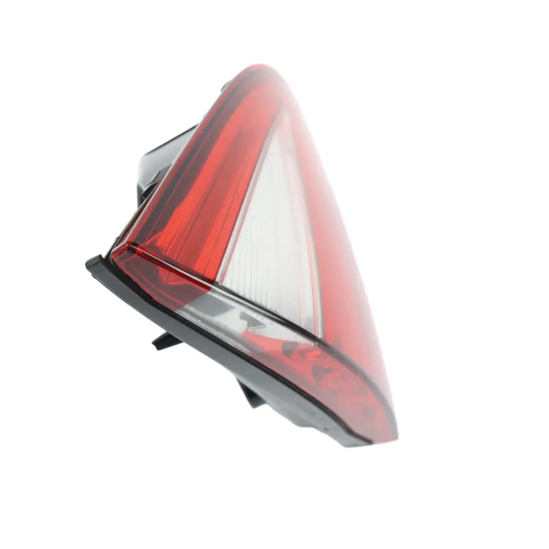 Porsche Cayenne 92A Lampa Tylna W Klapę Bagażnika Lewa - SKU 7P5945093M - Numer Części 7P5945093M