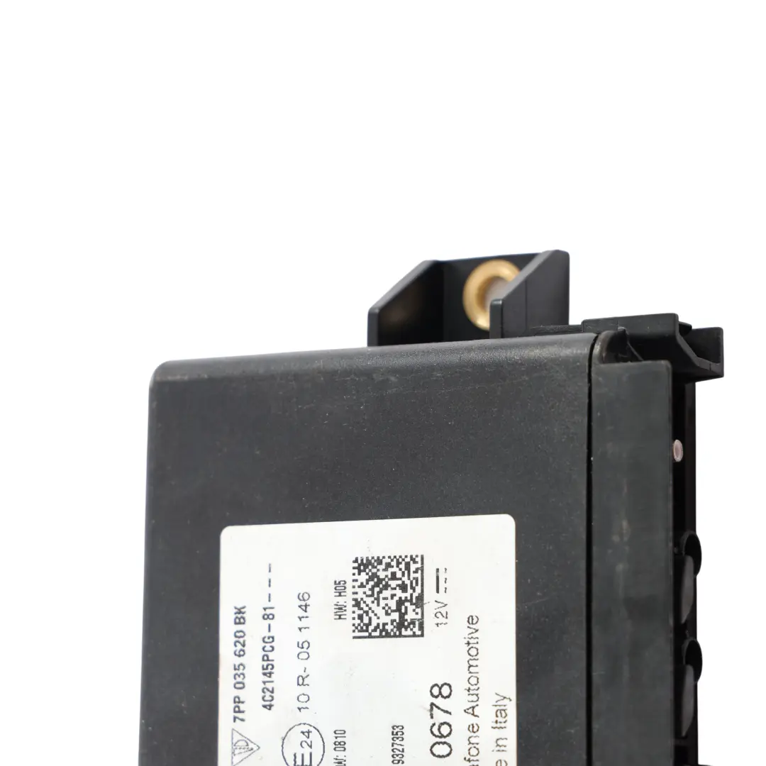 Moduł Sterownik GPS do Porsche Cayenne 92A o numerze 7PP035620BK Porsche Cayenne 92A Moduł Sterownik GPS - SKU 7PP035620BK - Numer Części 7PP035620BK