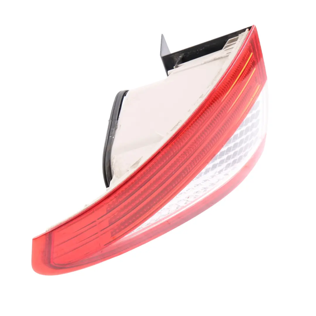 Mk4 Rear Tail Light Lamp Taillight Right O/S to Ford Mondeo with Part number 7S71-13404-A Ford Mondeo Mk4 Rear Tail Light Lamp Taillight Right O/S - SKU 7S71-13404-A - Part number 7S71-13404-A