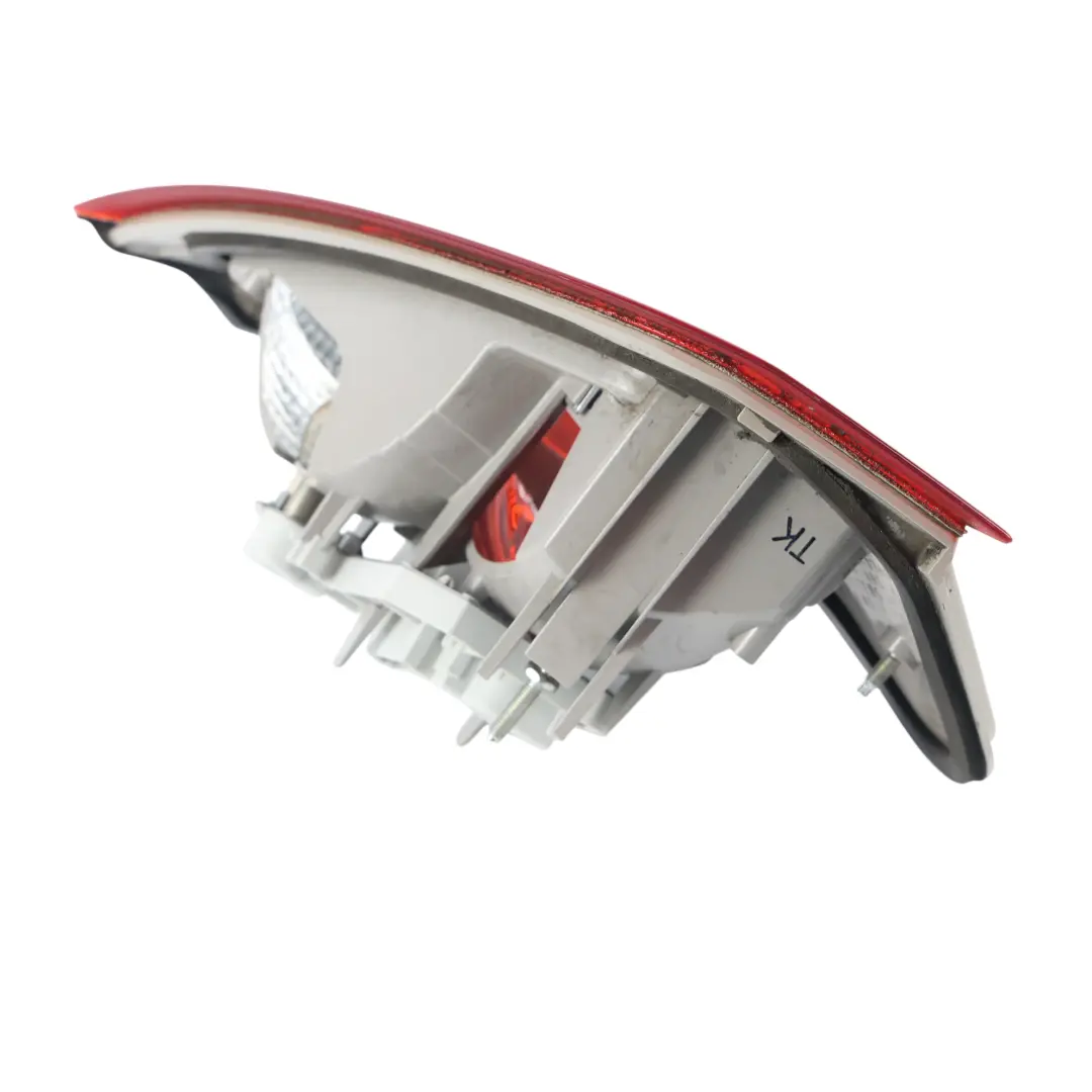 Mk4 Boot Lid Tailgate Lamp Light Inner Rear Right O/S to Ford Mondeo with Part number 7S71-13A602-A Ford Mondeo Mk4 Boot Lid Tailgate Lamp Light Inner Rear Right O/S - SKU 7S71-13A602-A - Part number 7S71-13A602-A