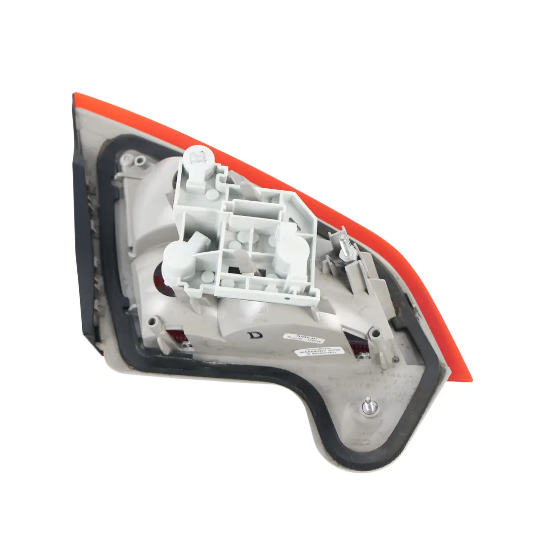 Ford Mondeo MK4 Luce Lampada Portellone Posteriore Destra - SKU 7S71-13A602-A - Numero di parte 7S71-13A602-A