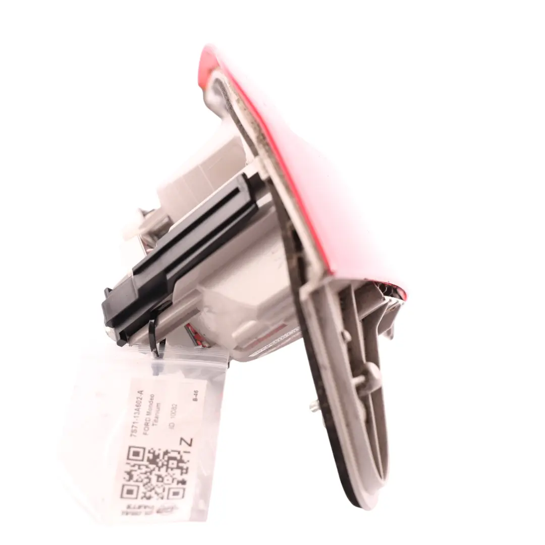 Ford Mondeo Mk4 Boot Lid Tailgate Lamp Light Inner Rear Right O/S - SKU 7S71-13A602-A - Part number 7S71-13A602-A