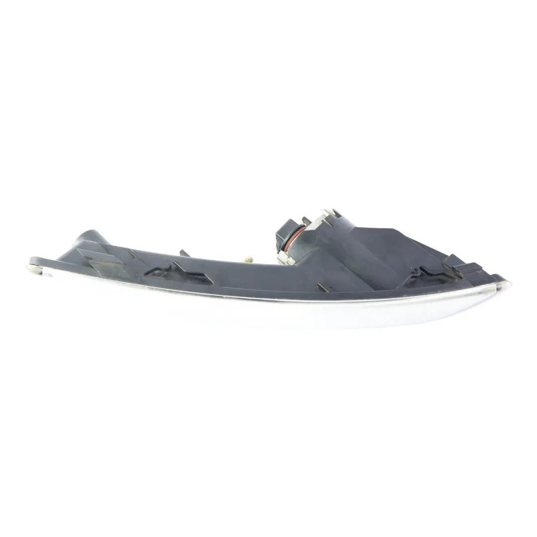 Mk4 Front Fog Light Lamp Right O/S Driver Side to Ford Mondeo with Part number 7S71-15K201-AD Ford Mondeo Mk4 Front Fog Light Lamp Right O/S Driver Side - SKU 7S71-15K201-AD - Part number 7S71-15K201-AD