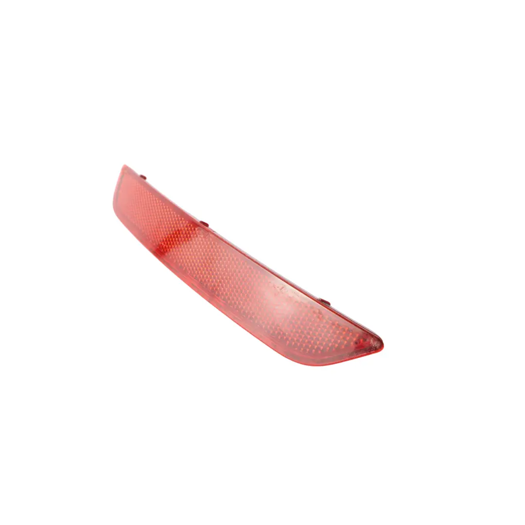 Mk4 Rear Bumper Reflector Right O/S to Ford Mondeo with Part number 7S71-515B0-AC Ford Mondeo Mk4 Rear Bumper Reflector Right O/S - SKU 7S71-515B0-AC - Part number 7S71-515B0-AC