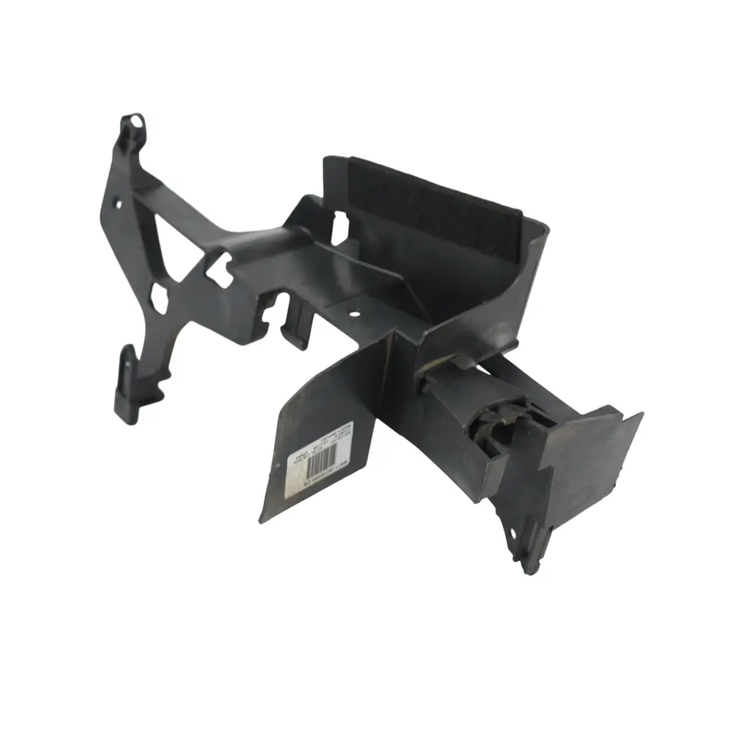 MK4 Protector Cerradura Puerta Delantera Izquierda para Ford Mondeo con número de pieza 7S71A21979AE Ford Mondeo MK4 Protector Cerradura Puerta Delantera Izquierda - SKU 7S71A21979AE - Número de pieza 7S71A21979AE