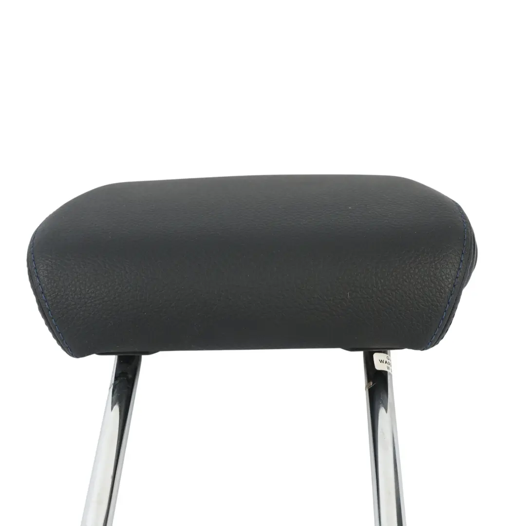 Poggiatesta Sedile Posteriore Pelle Nero Centrale per BMW F20 F21 con numero di parte 8070063 BMW F20 F21 Poggiatesta Sedile Posteriore Pelle Nero Centrale - SKU 8070063 - Numero di parte 8070063