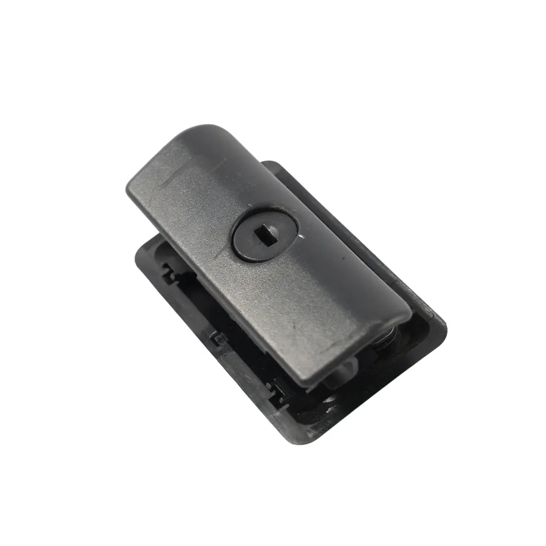 Obturateur Boite a Gants sous Partie Noir pour BMW X3 X5 Serie 1 E53 E83 à propos du numéro de pièce 8163018 BMW X3 X5 Serie 1 E53 E83 Obturateur Boite a Gants sous Partie Noir - SKU 8163018-1 - Numéro de pièce 8163018