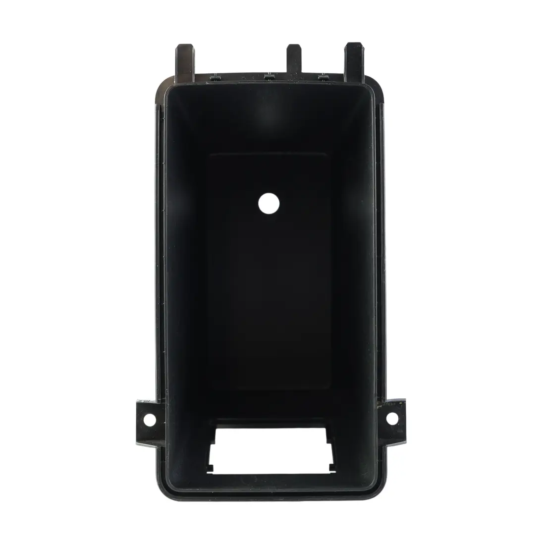 Copertura Pannello Vano Portaoggetti Console Centrale Nero per Audi Q2 GA con numero di parte 81A863300 Audi Q2 GA Copertura Pannello Vano Portaoggetti Console Centrale Nero - SKU 81A863300 - Numero di parte 81A863300