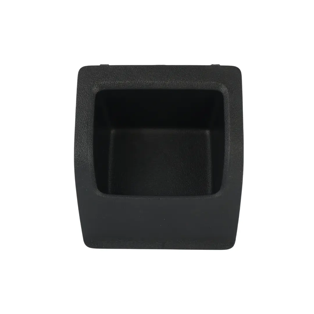 MK2 GB Mittelkonsole Hinten Aufbewahrungsfach Ablage für Audi A1 mit Teilenummer 82A864376 Audi A1 MK2 GB Mittelkonsole Hinten Aufbewahrungsfach Ablage - SKU 82A864376 - Teilenummer 82A864376