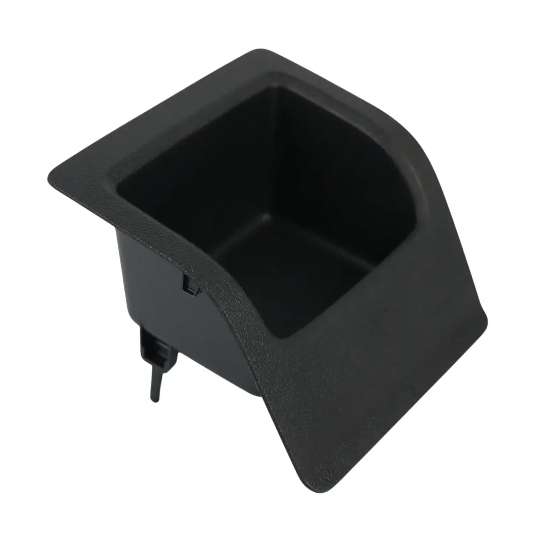 MK2 GB Mittelkonsole Hinten Aufbewahrungsfach Ablage für Audi A1 mit Teilenummer 82A864376 Audi A1 MK2 GB Mittelkonsole Hinten Aufbewahrungsfach Ablage - SKU 82A864376 - Teilenummer 82A864376