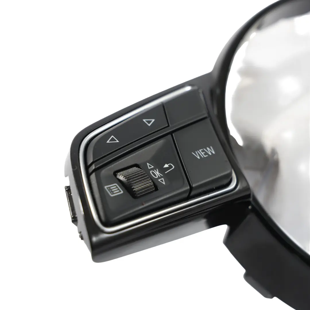 8Y Przyciski Multifunkcji Kierownicy Ramka do Audi A1 GB A3 o numerze 82A951523A Audi A1 GB A3 8Y Przyciski Multifunkcji Kierownicy Ramka - SKU 82A951523A - Numer Części 82A951523A