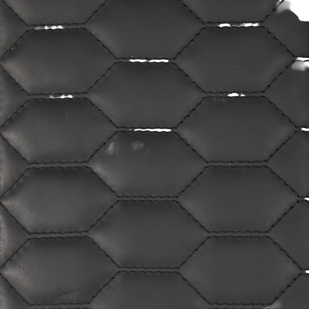 RSQ3 F3 Coussin Siège Avant Chauffant Droit Noir Cuir pour Audi à propos du numéro de pièce 83A881406L Audi RSQ3 F3 Coussin Siège Avant Chauffant Droit Noir Cuir - SKU 83A881406L - Numéro de pièce 83A881406L