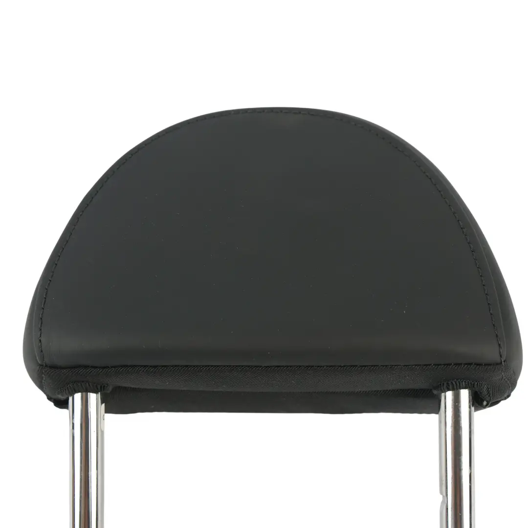 RSQ3 F3 Poggiatesta Posteriore Sinistro Destro Pelle Nero Soul per Audi con numero di parte 83A885901L Audi RSQ3 F3 Poggiatesta Posteriore Sinistro Destro Pelle Nero Soul - SKU 83A885901L - Numero di parte 83A885901L