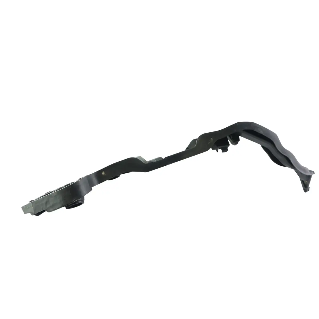 Ślizg Zderzaka Tył Prawo do Audi Q3 F3 o numerze 83F807454 Audi Q3 F3 Ślizg Zderzaka Tył Prawo - SKU 83F807454 - Numer Części 83F807454