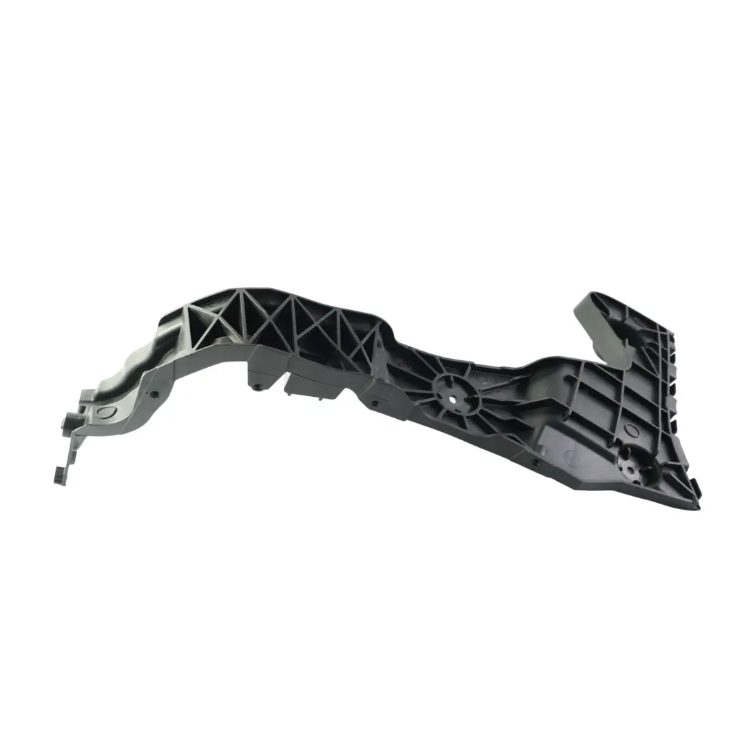 Soporte Parachoques Trasero Derecho para Audi Q3 F3 con número de pieza 83F807454 Audi Q3 F3 Soporte Parachoques Trasero Derecho - SKU 83F807454 - Número de pieza 83F807454