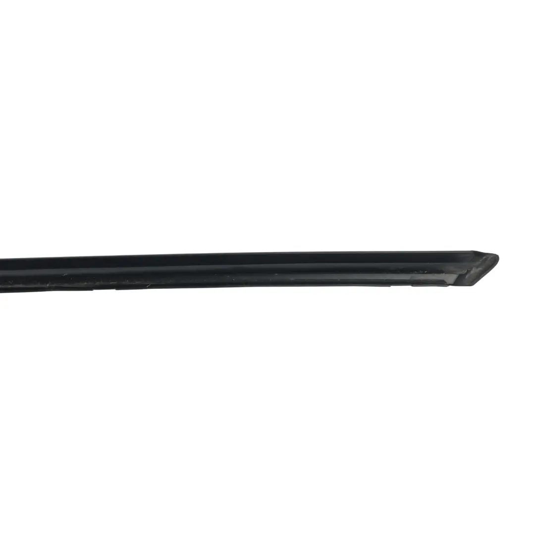 Audi RSQ3 F3 Moldura Deflector Agua Parabrisas Izquierdo - SKU 83F854327C - Número de pieza 83F854327C