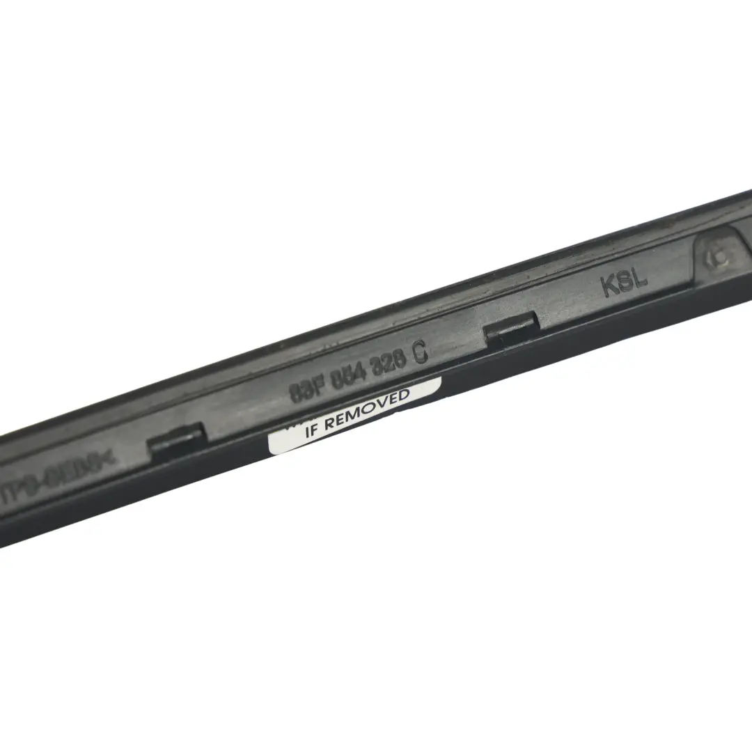 RSQ3 F3 Bande Déflecteur Pare-Brise Joint Moulure Gauche pour Audi à propos du numéro de pièce 83F854328C Audi RSQ3 F3 Bande Déflecteur Pare-Brise Joint Moulure Gauche - SKU 83F854328C - Numéro de pièce 83F854328C