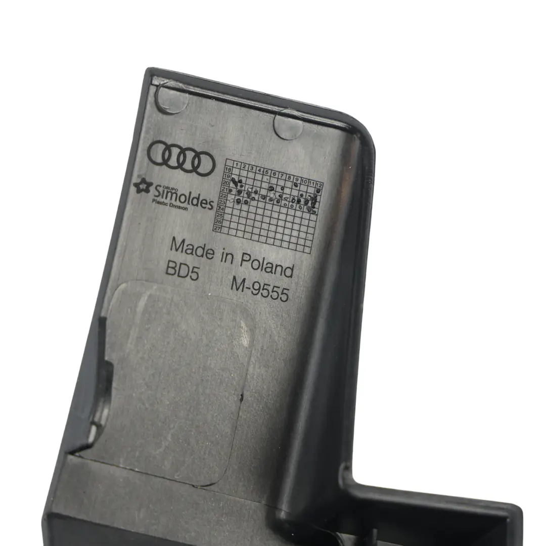 Audi RSQ3 F3 Garniture Panneau Coffre Noir Gauche - SKU 83F863051 - Numéro de pièce 83F863051