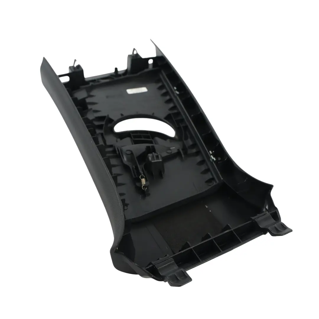 RSQ3 F3 Moldura Pilar B Superior Negra Izquierda para Audi con número de pieza 83F867243 Audi RSQ3 F3 Moldura Pilar B Superior Negra Izquierda - SKU 83F867243 - Número de pieza 83F867243