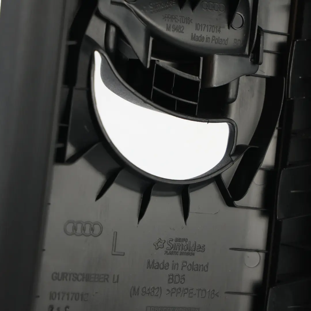 RSQ3 F3 Rivestimento Montante B Superiore Nero Sinistro per Audi con numero di parte 83F867243 Audi RSQ3 F3 Rivestimento Montante B Superiore Nero Sinistro - SKU 83F867243 - Numero di parte 83F867243